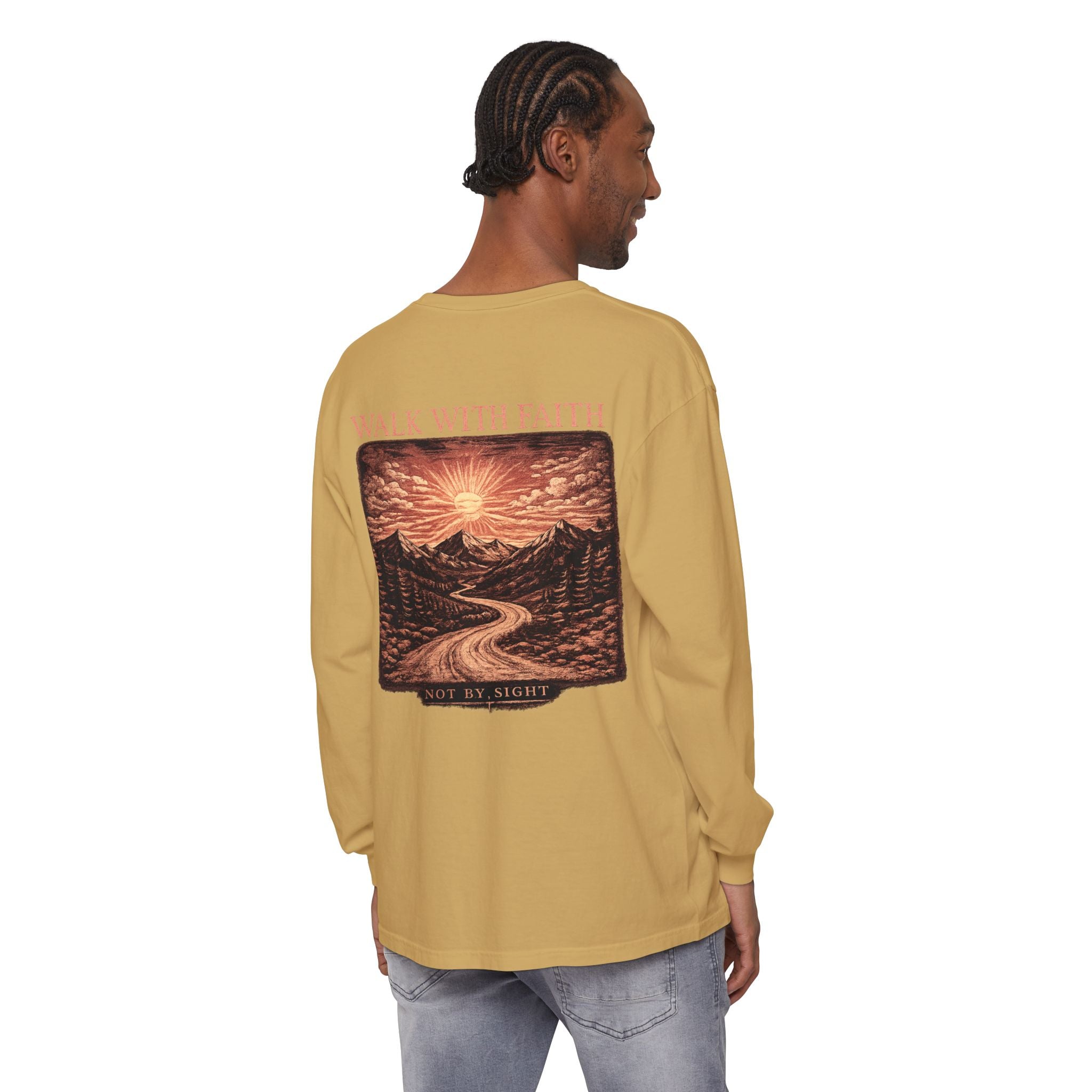 Camiseta de manga larga unisex con cruz "Vive Mejor" — Camiseta cristiana "Camina con fe"