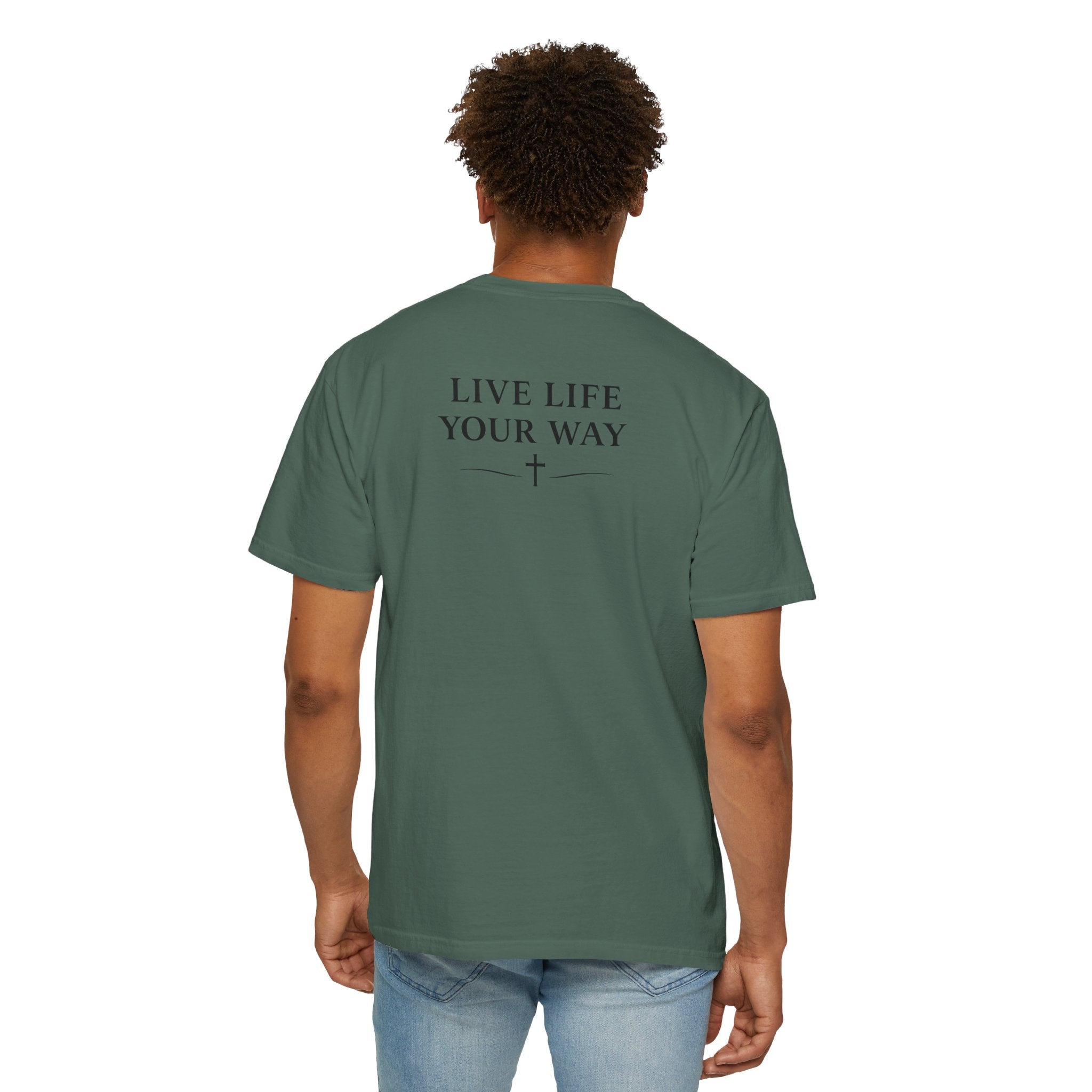 Camiseta de hombre, Vive la vida a tu manera, Letras negras,