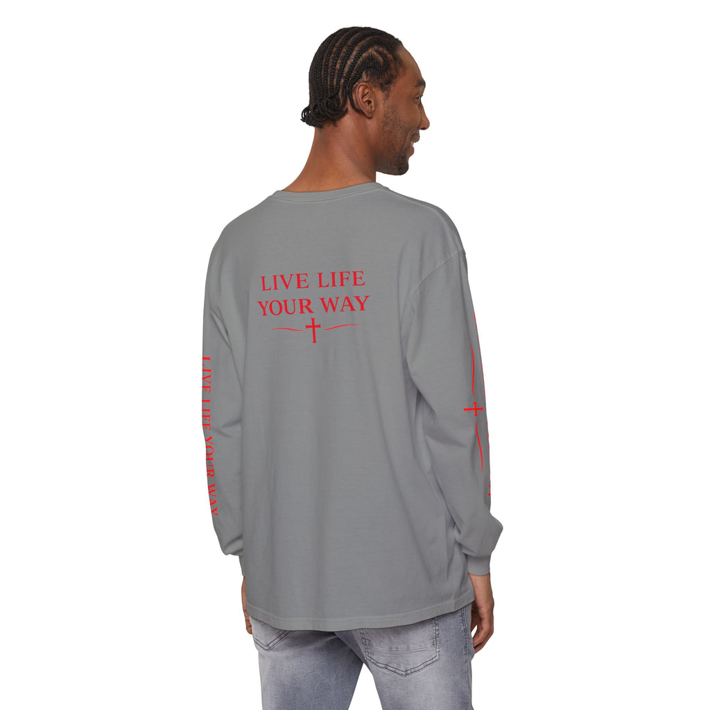 Camiseta de manga larga para hombre, Vive la vida a tu manera, Letras rojas