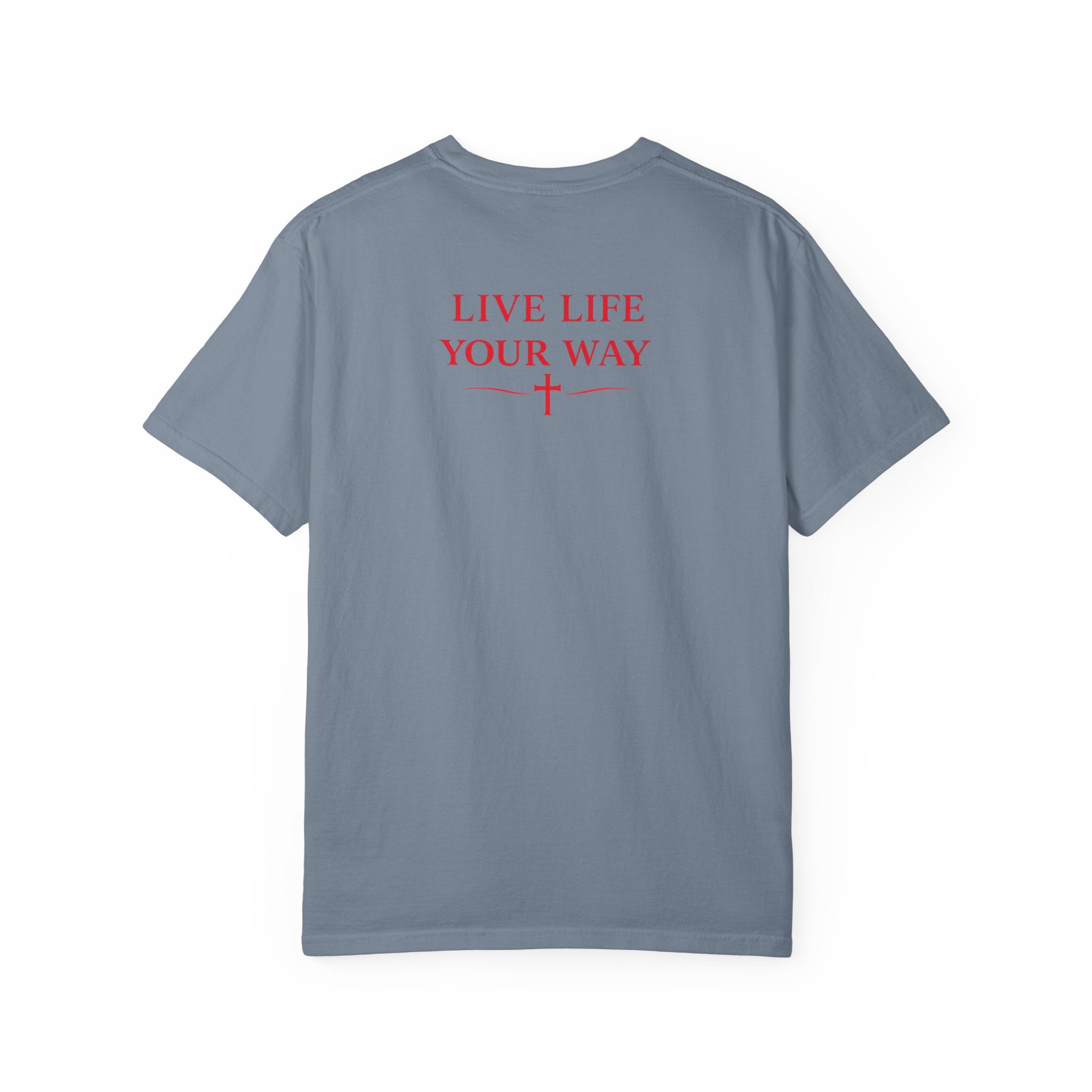 Vive la vida a tu manera, Letras rojas, Camiseta de hombre
