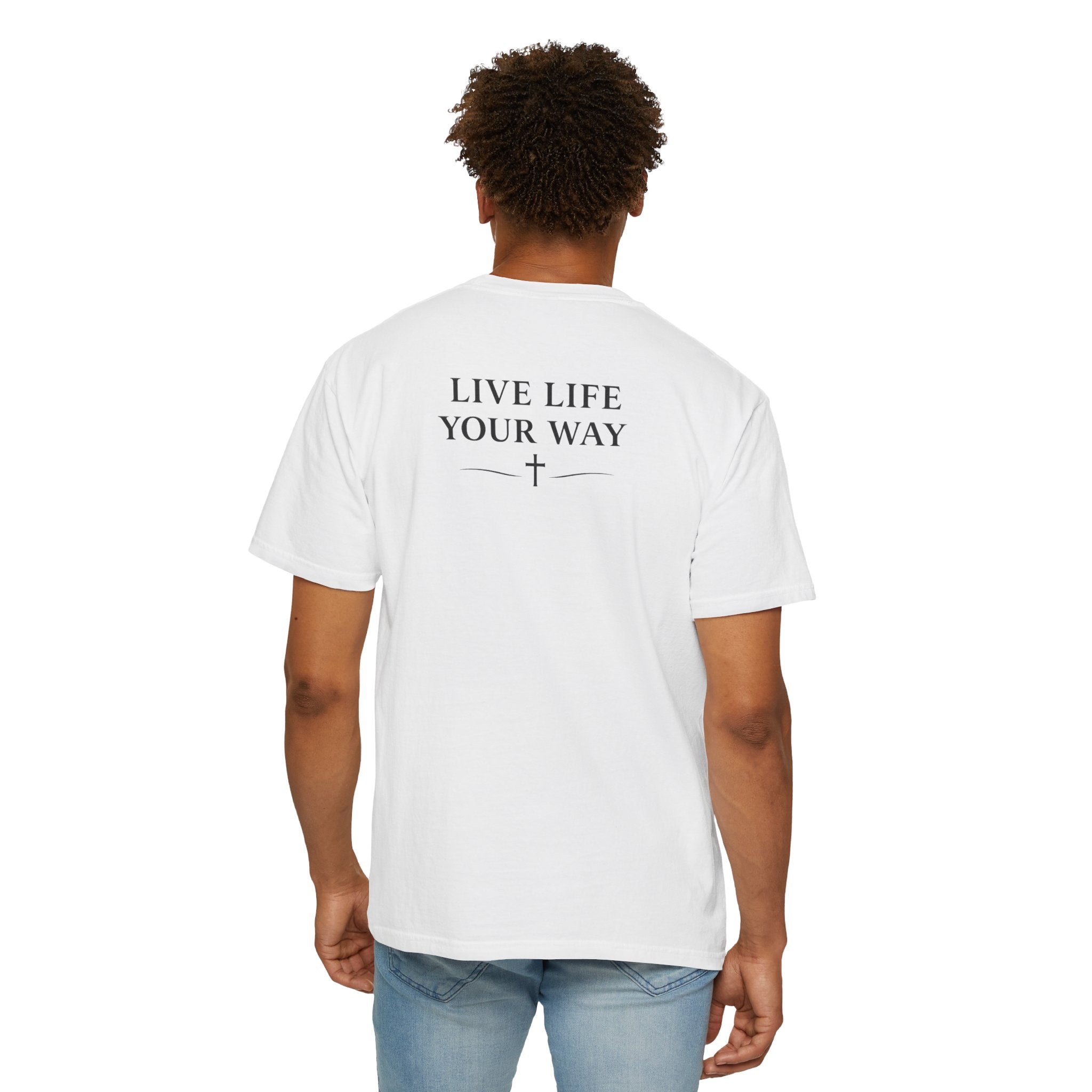 Camiseta de hombre, Vive la vida a tu manera, Letras negras,