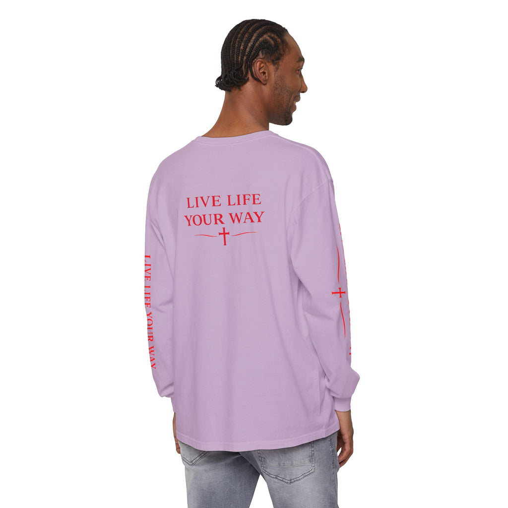 Camiseta de manga larga para hombre, Vive la vida a tu manera, Letras rojas