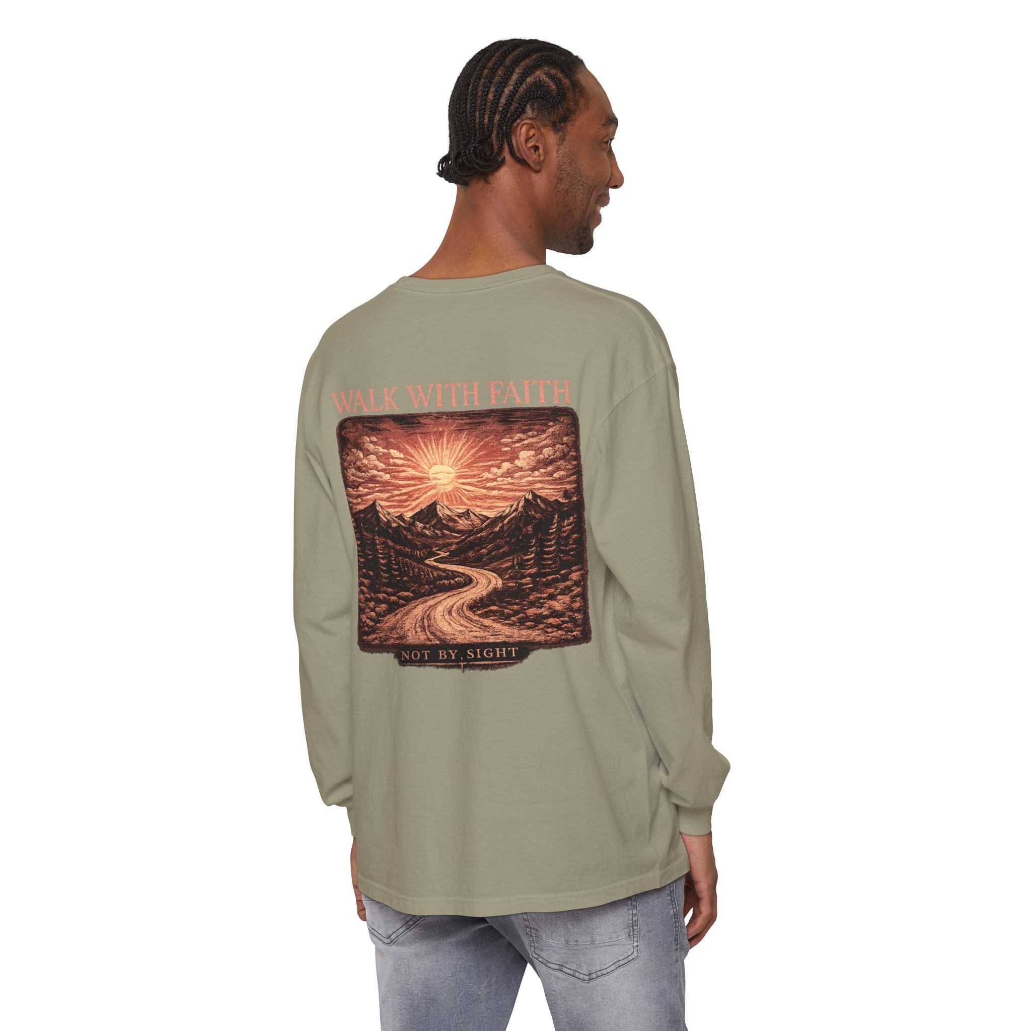 Camiseta de manga larga unisex con cruz "Vive Mejor" — Camiseta cristiana "Camina con fe"