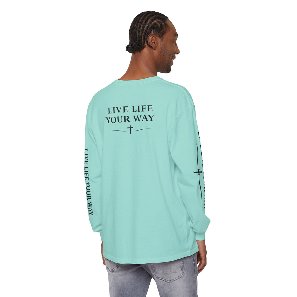 Camiseta de manga larga para hombre, "Vive la vida a tu manera", letras negras