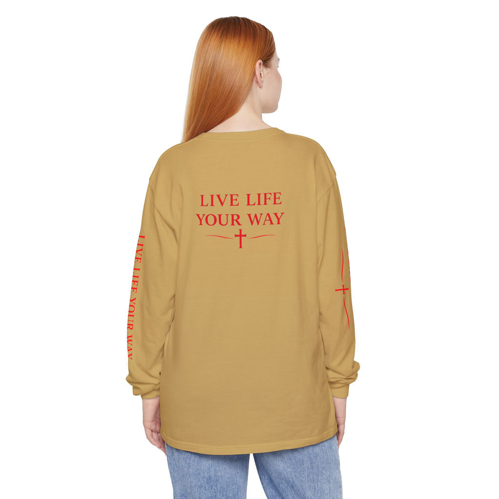 Camiseta de manga larga para hombre, Vive la vida a tu manera, Letras rojas